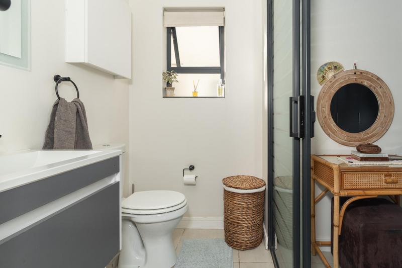1 Bedroom Property for Sale in The Huntsman Western Cape